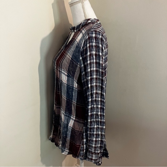 5/$20!Maurices keyhole neck plaid distressed long sleeve top L - Picture 2 of 9